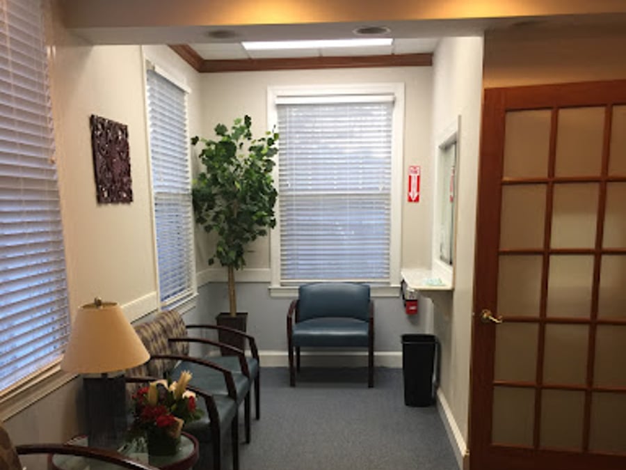 Live Well Integrative Medicine
