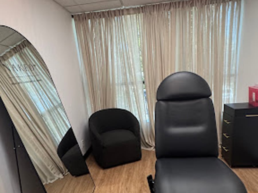 NakedMD Med Spa Bakersfield
