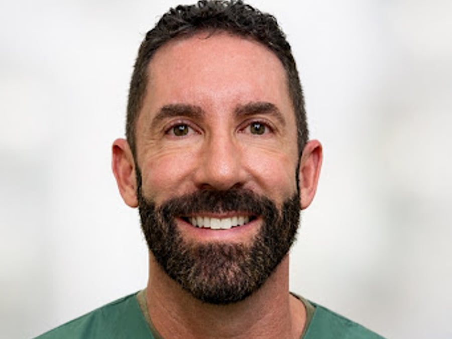 Medical Age Management