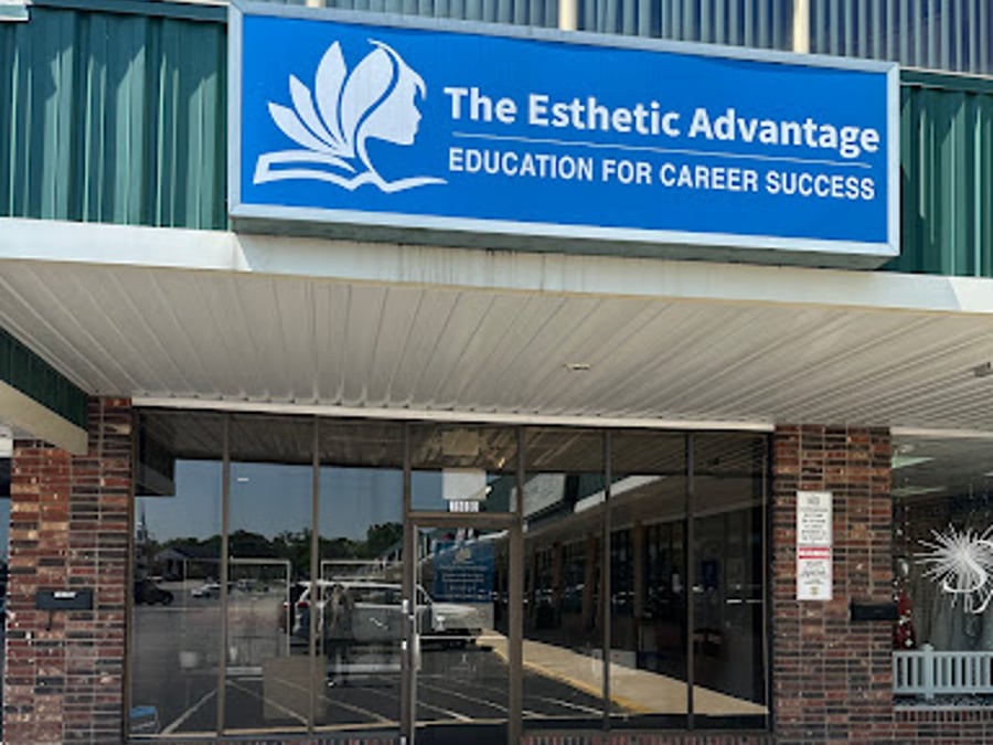 The Esthetic Advantage