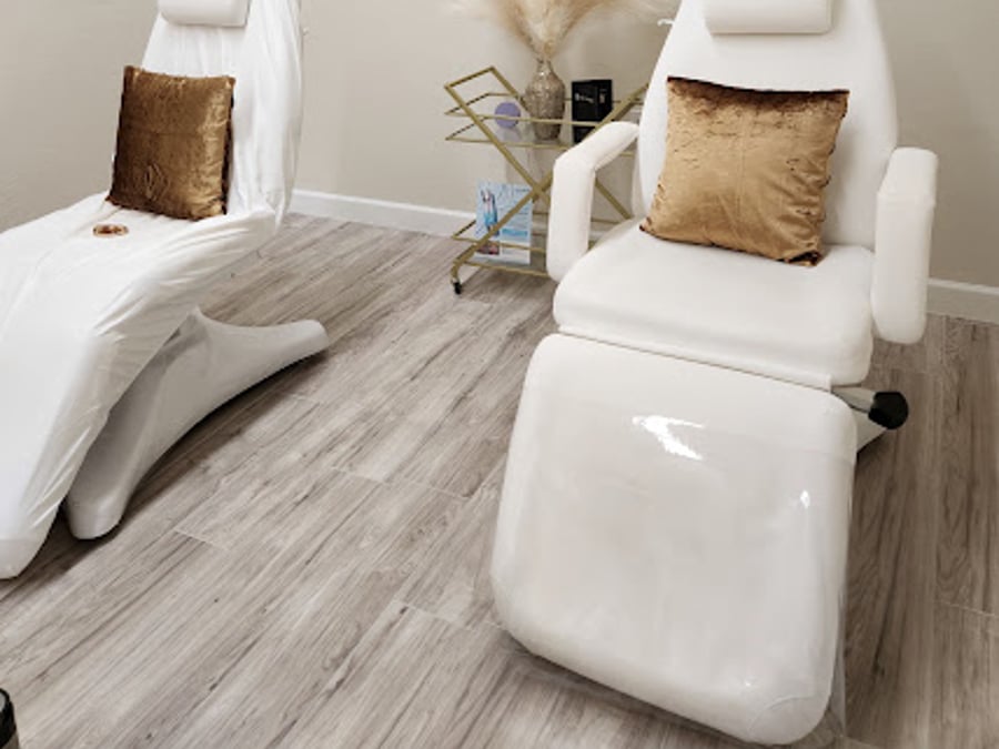 The Laser Lounge Laser Aesthetics & More