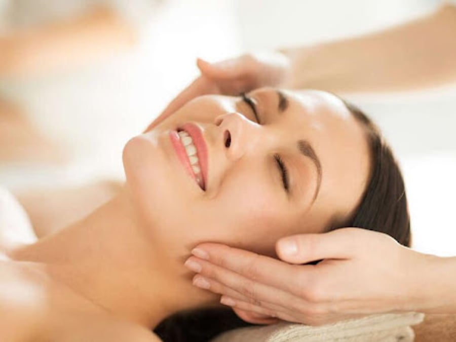Aura Day Spa