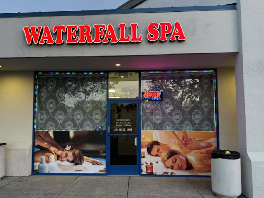 Waterfall spa