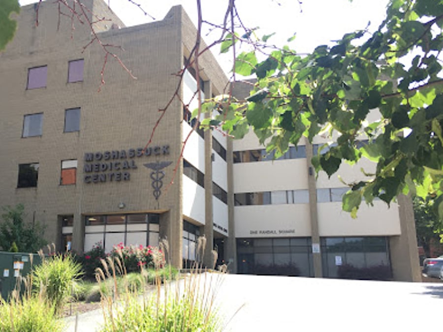 Skinsational Laser and Liposculpture Center by Dr. Luciano