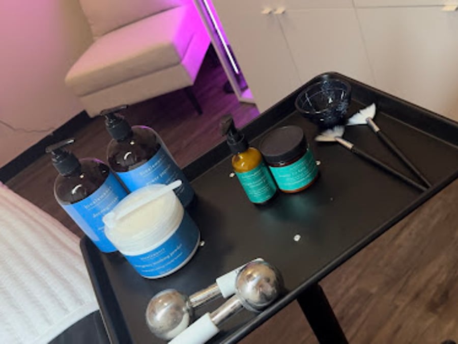 AES Esthetics - Carmel/Westfield Facials