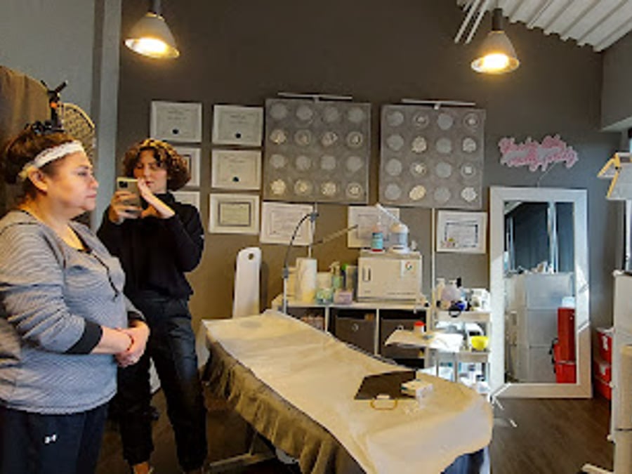 A&M Skin & Laser Clinic LLC