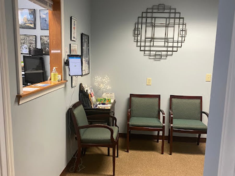 Dr. Robert S. Golden, Chiropractor