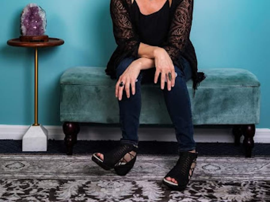 Sam Hayes Skin & Body Wellness Studio