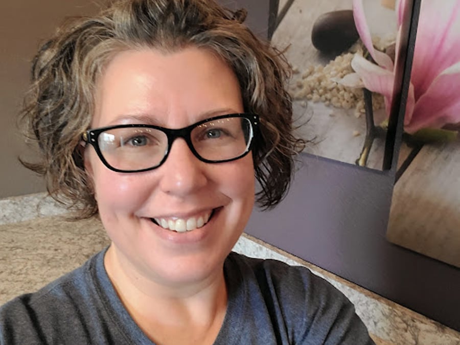 Sabrina Cooley, LMT at The Zen Den massage therapy
