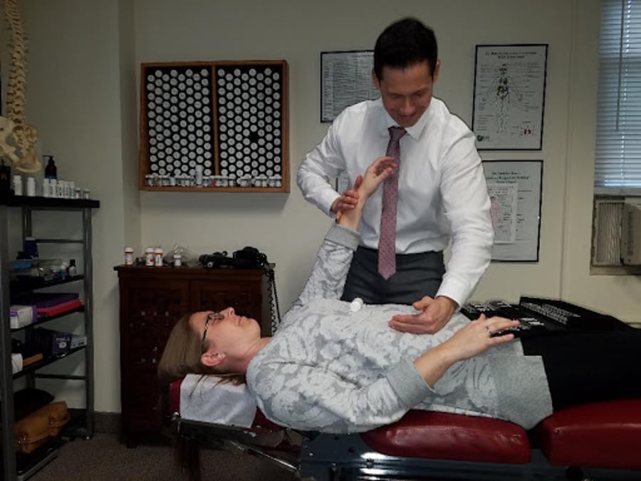 Holistic Health Care- Advanced Chiropractic Techniques and Nutrition Response Testing