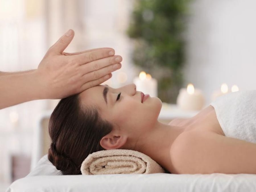 L W Med Spa Massage