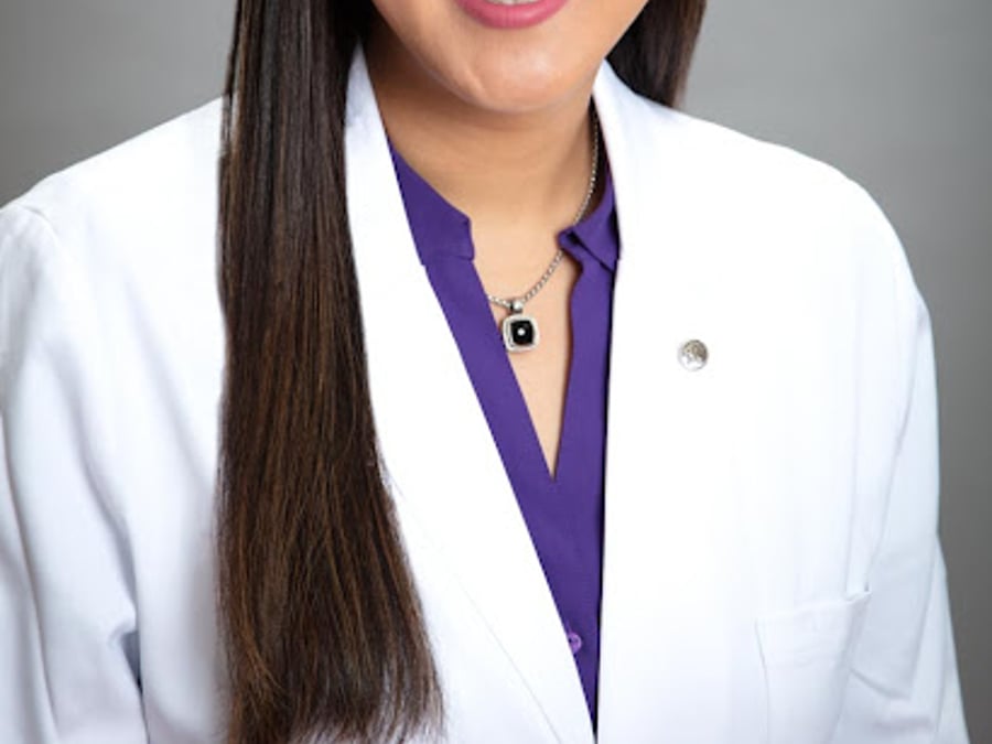 Louisiana Pain Institute : Cathy Zhang, MD