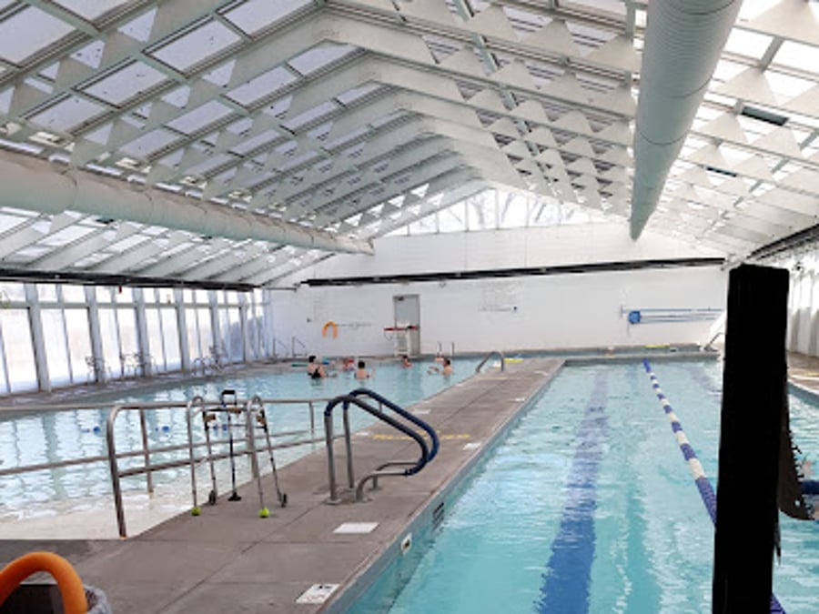 Four Seasons Health Club tanning