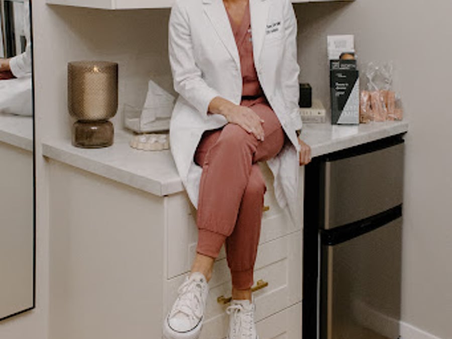 LXRY Aesthetics & Wellness
