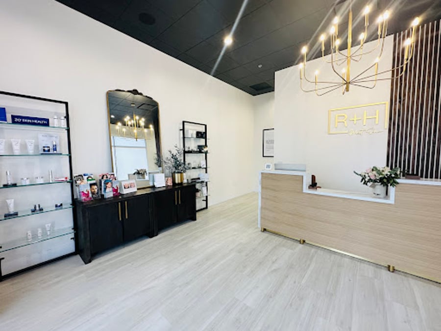 R+H Aesthetic Medicine, West Sac