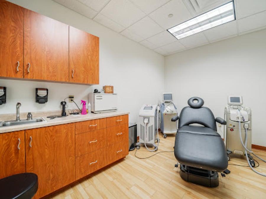 The Center For Aesthetics & Plastic Surgery