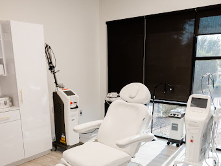 CurateMD Skin Bar and Wellness Clinic
