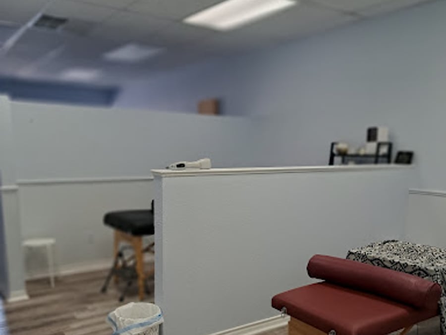 633 Chiropractic