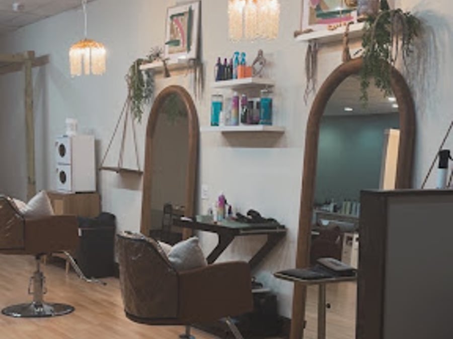 Headspace Scalp Therapy Spa