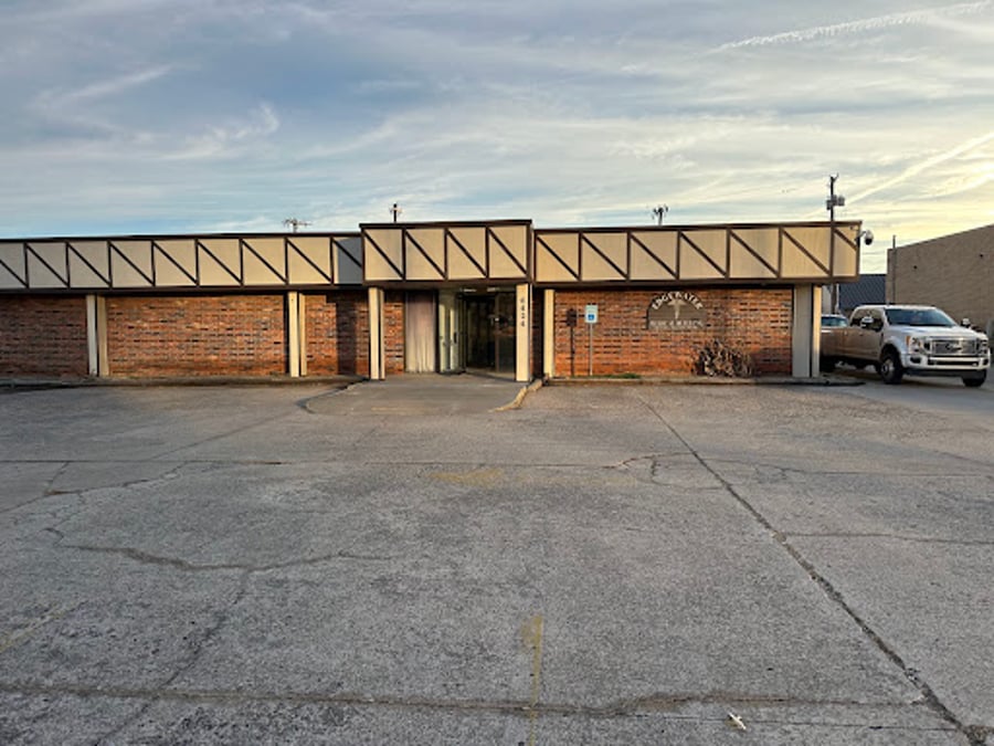 Edgewater Medical Clinic: Bobby Jacobs, MD