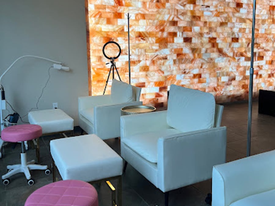 Nicki Lamaj Wellness