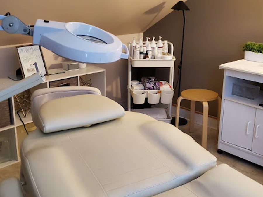Ana Luis Salon & Day Spa
