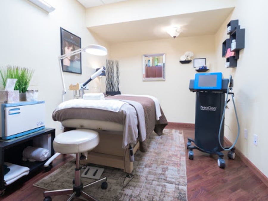 Renu Laser & Skin Care