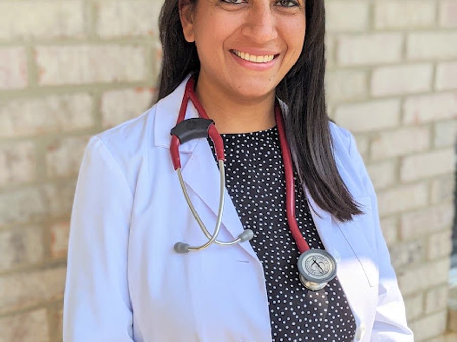 Dr. Preety Shah (Holistic Doctor, Naturopathic Doctor, Integrative Medicine)