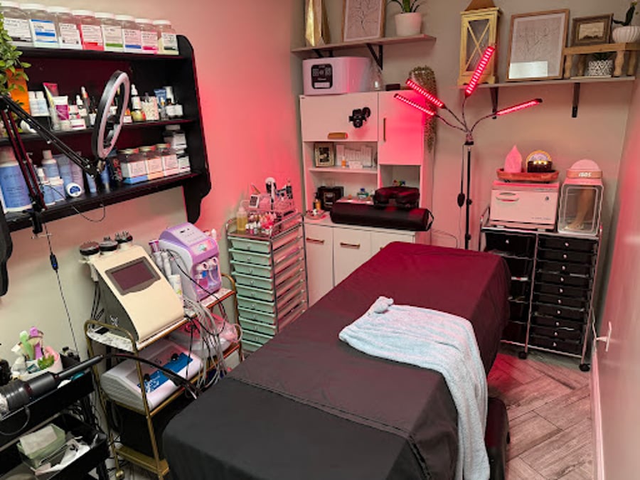 Glam Nurse Skin Spa