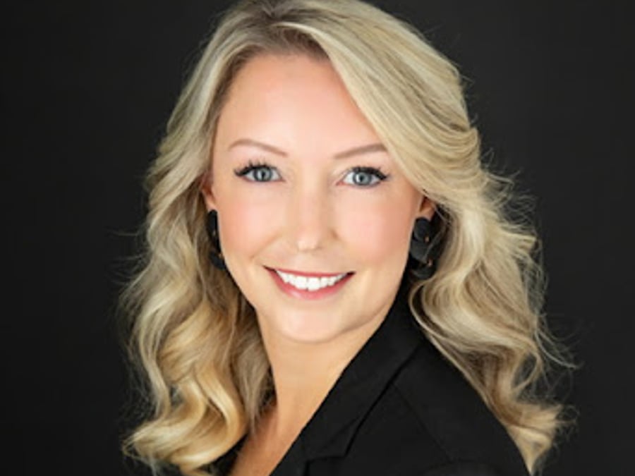 Amanda Lucker RN | Bioidentical Hormone Replacement Therapy (BHRT) for Women and Men