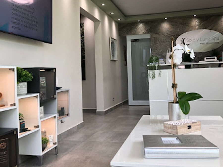 Sole y Luna Spa & Wellness Center