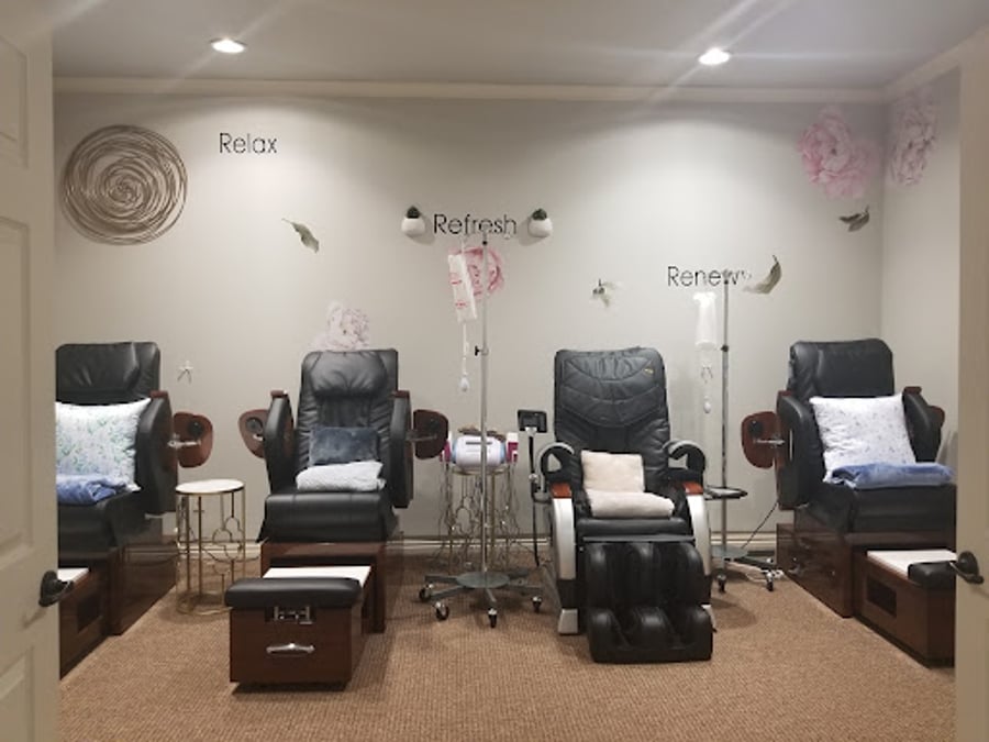Complete Health at Green Oaks PLLC.