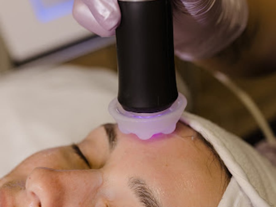 Essential Spa (Essential Skincare)
