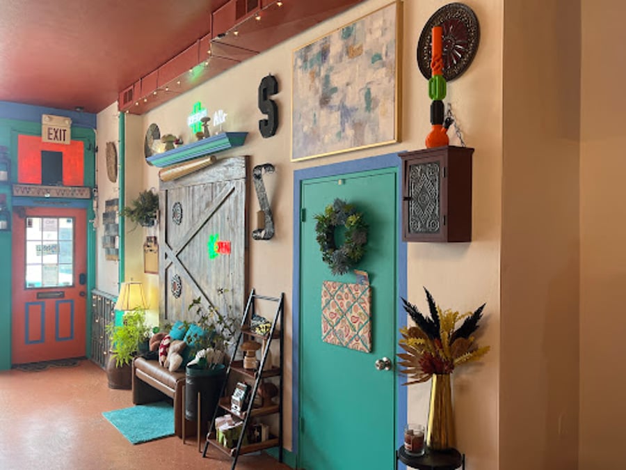 Green Leaf Holistic
