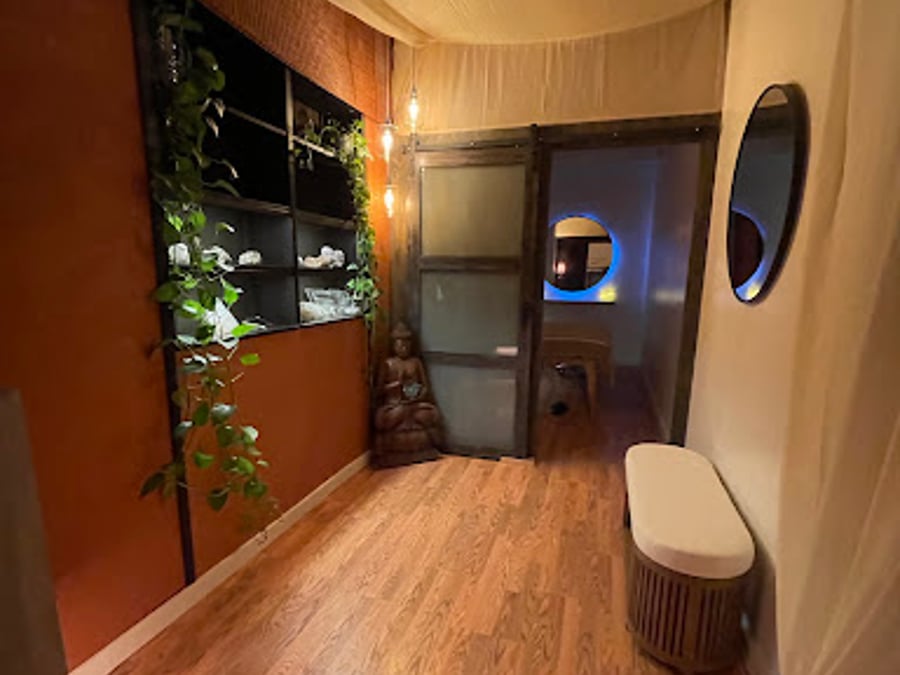 Eagle Eye Massage & Holistic Wellness