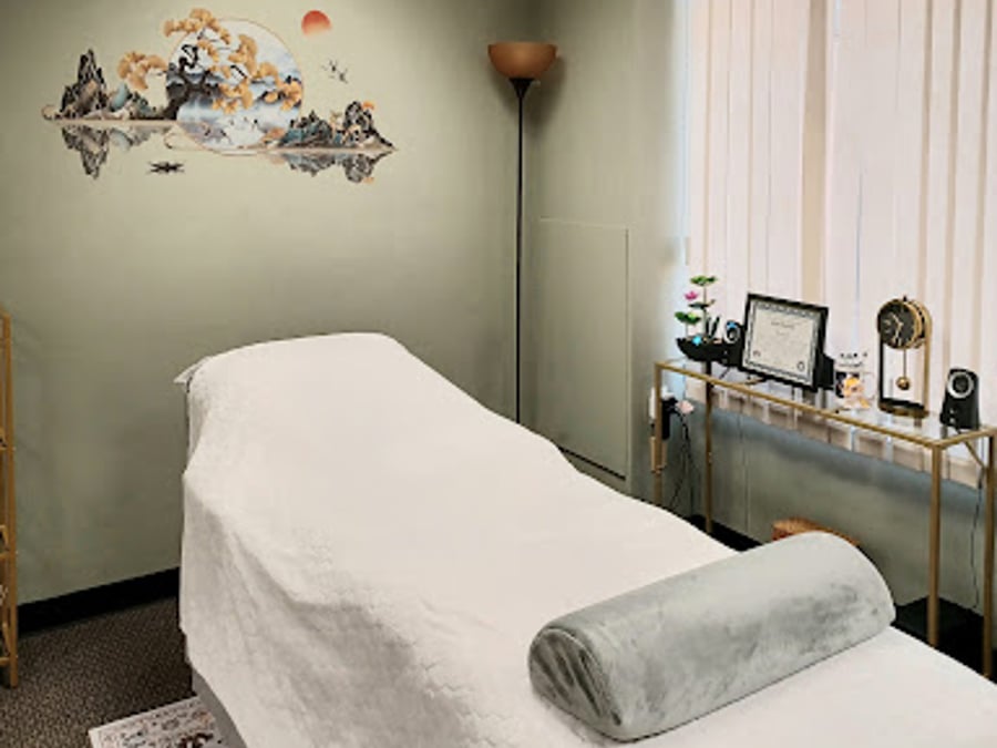Golden Rei Holistic - Reiki Therapy Service