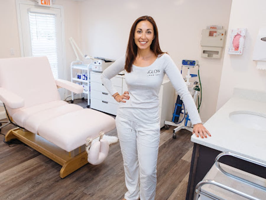 uGlow Med Spa