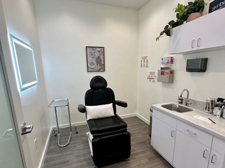 Me Wellness & Med Spa