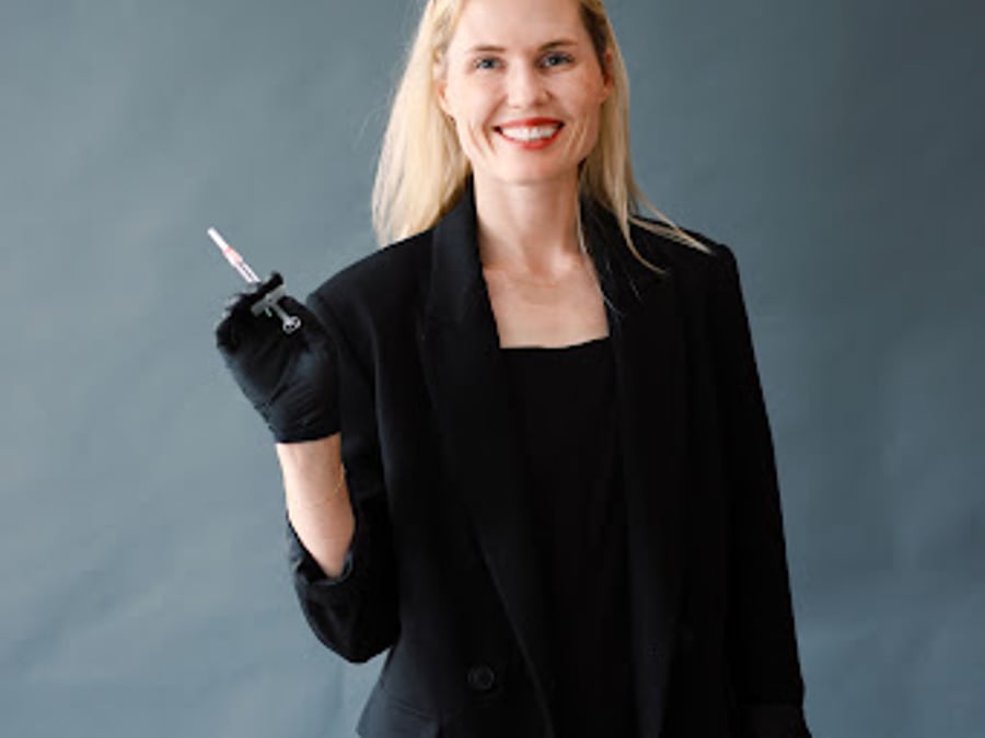 DeeTox Skin & Laser