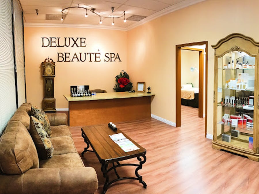 DELUXE BEAUTE SPA