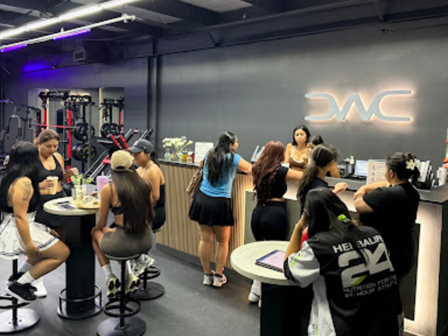 DWC - Dallas Wellness Club