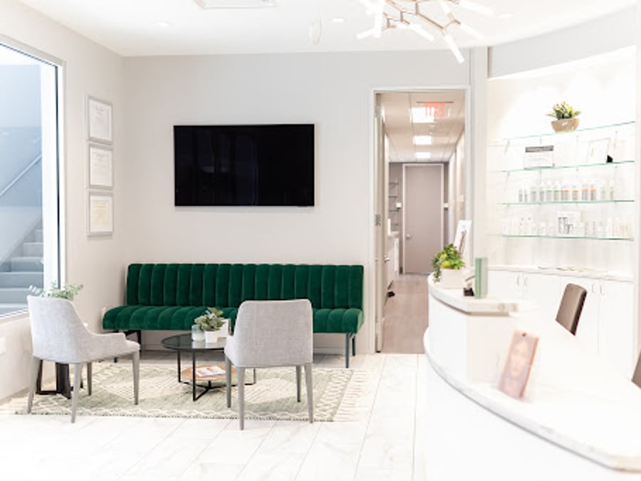 Integrated Aesthetics - The Woodlands