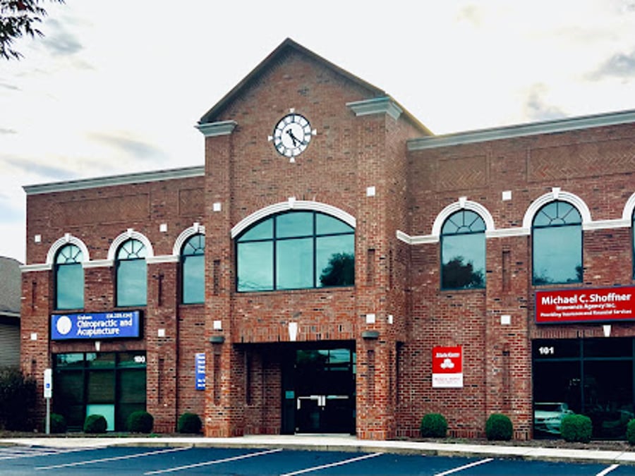 Graham Chiropractic & Acupuncture: Isaiah Vin J DC, Melissa L Kucera,DC