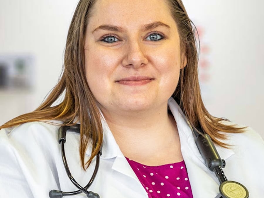 Jessika Epperson, APN