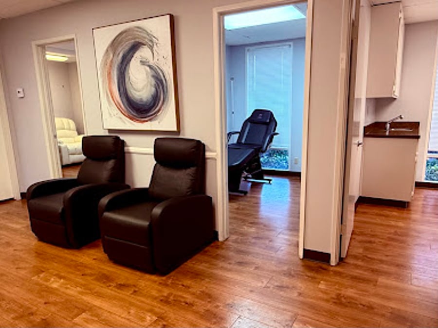 IV Hydration & Wellness Lounge