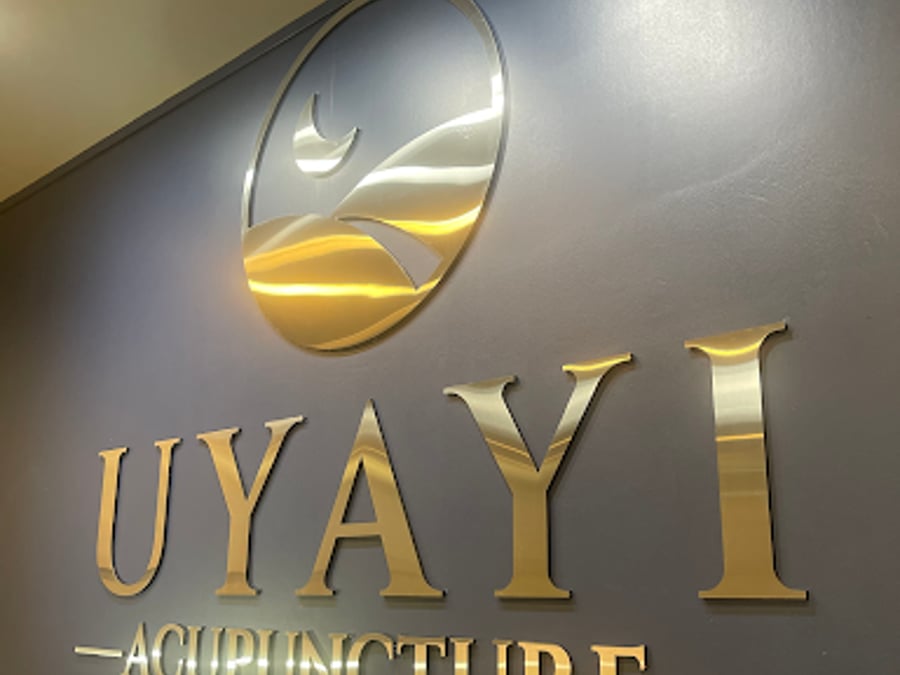 Uyayi Acupuncture & Herbal Medicine
