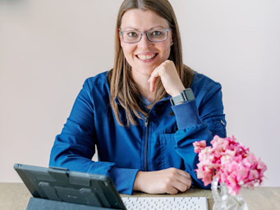Dr. Nicole Brady, DC PLLC