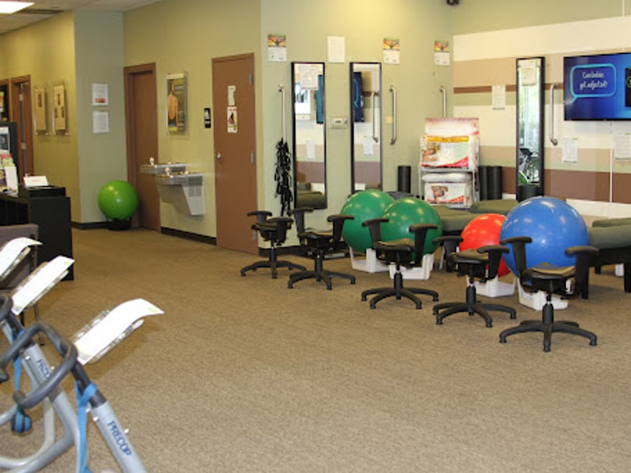 Chiro One Chiropractic & Wellness Center of South Elgin