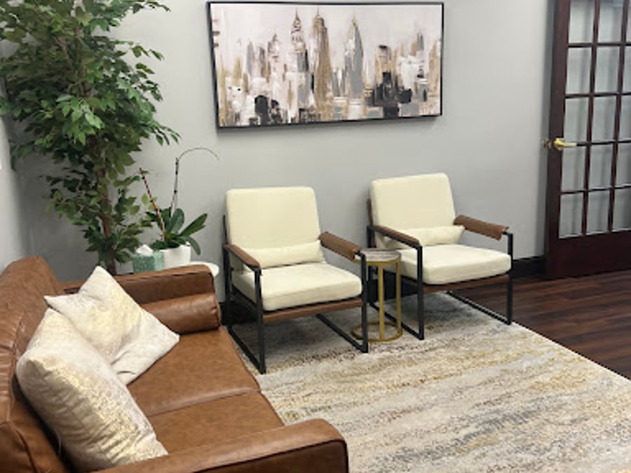 The Cosmetic & Wellness Institute
