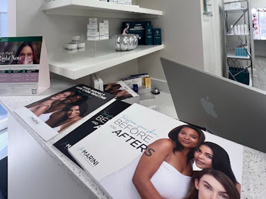 LUXURY BEAUTY CLINIC